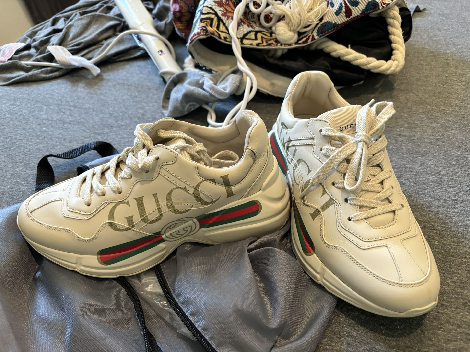 Gucci Shoes  Size 7