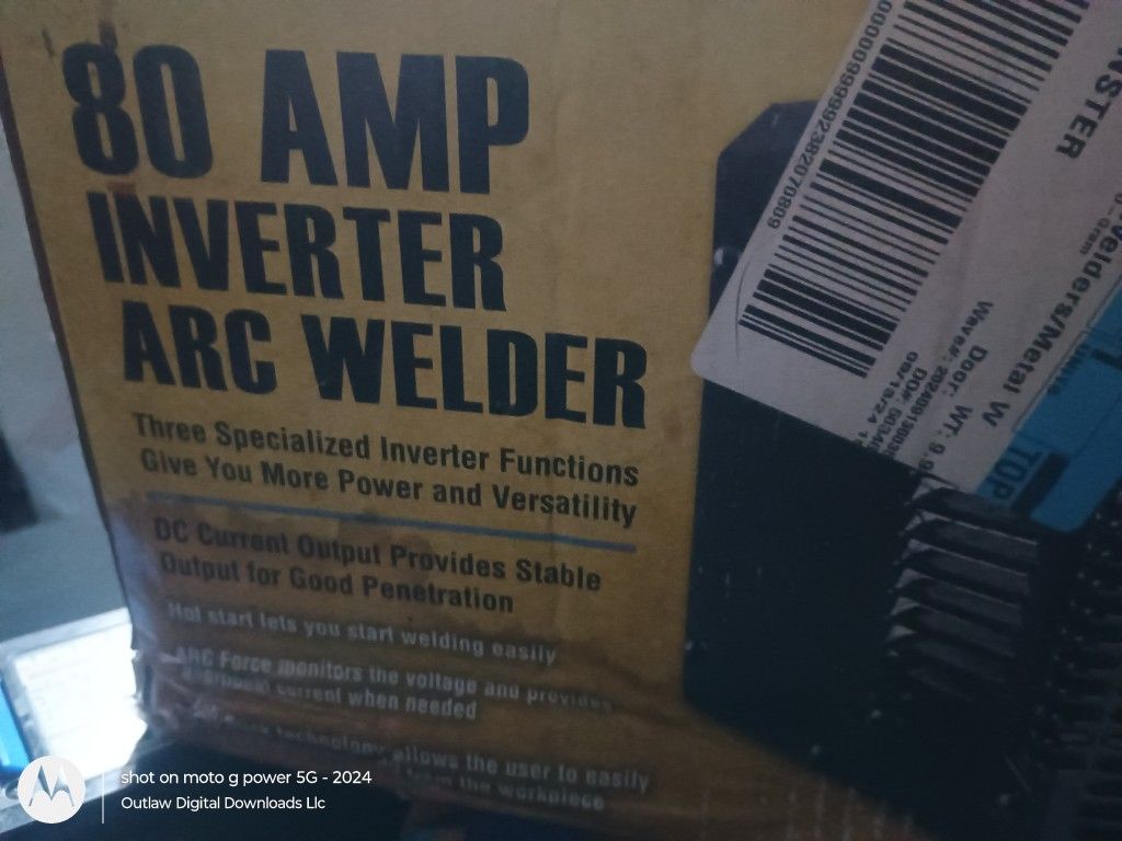 Chicago Electric 80 Amp Inverter Welder