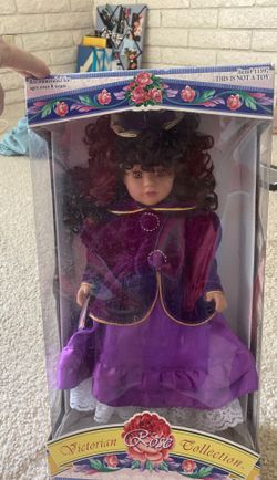 NEW Victorian Porcelain Doll