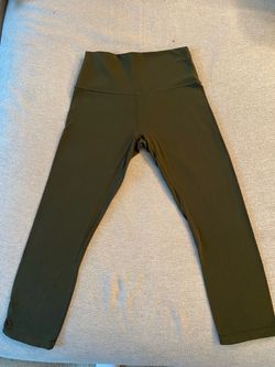 Olive Green High-Waist Cropped Leggings