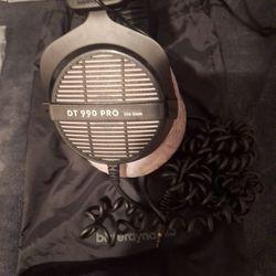 Beyerdynamic DT 990 PRO 250 OHM HEADSET