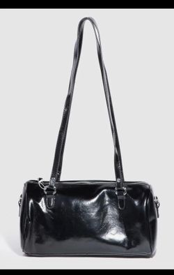 Patent Cylindrical Shoulder Bag / Black & Cream