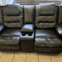 Black Leather Couches 