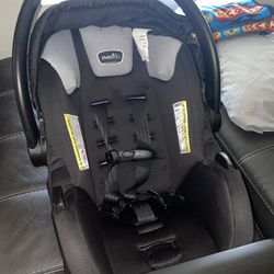 Evenflo Car seat 