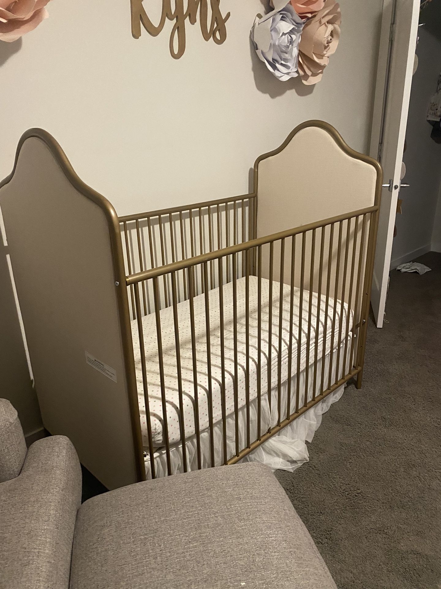 Toddler Gold And Fabric Upholstered Crib And Matching Changing Table