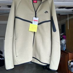 Nike Tech Fleece 