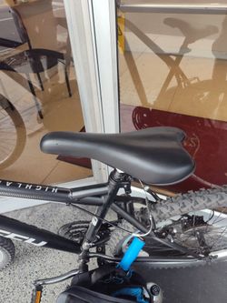 Bicycle Seat & Schwinn Bicycle Seat Memory Foam Cover ( Trade For A Wider Seat)