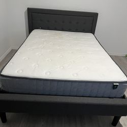 Full Size Bed+mattress+dresser