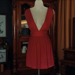 Deep Plunge V-neckline Mini Chiffon Dress