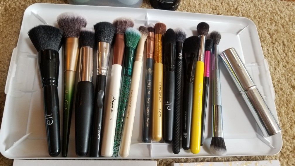 Large Makeup Bundle