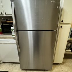 Whirlpool Refrigerator