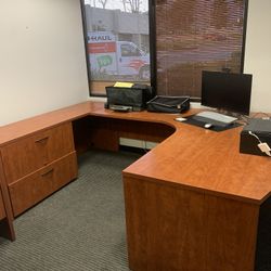 Large Desk - Brown 