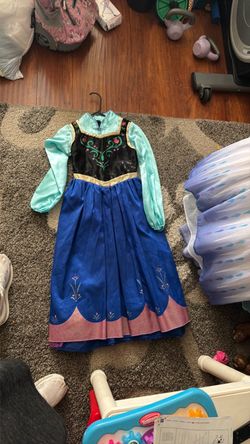 Anna dress from frozen