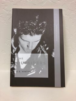 The Outsiders Platinum Edition Paperback