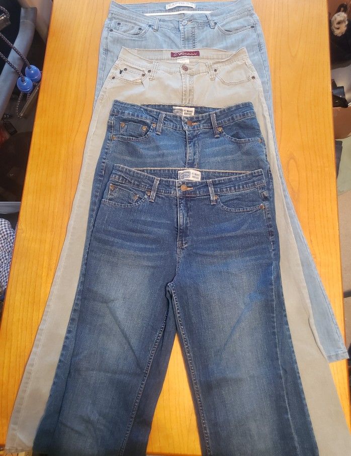 Women's Size 10 Jean Lot 1