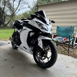 2014 Kawasaki Ninja 300