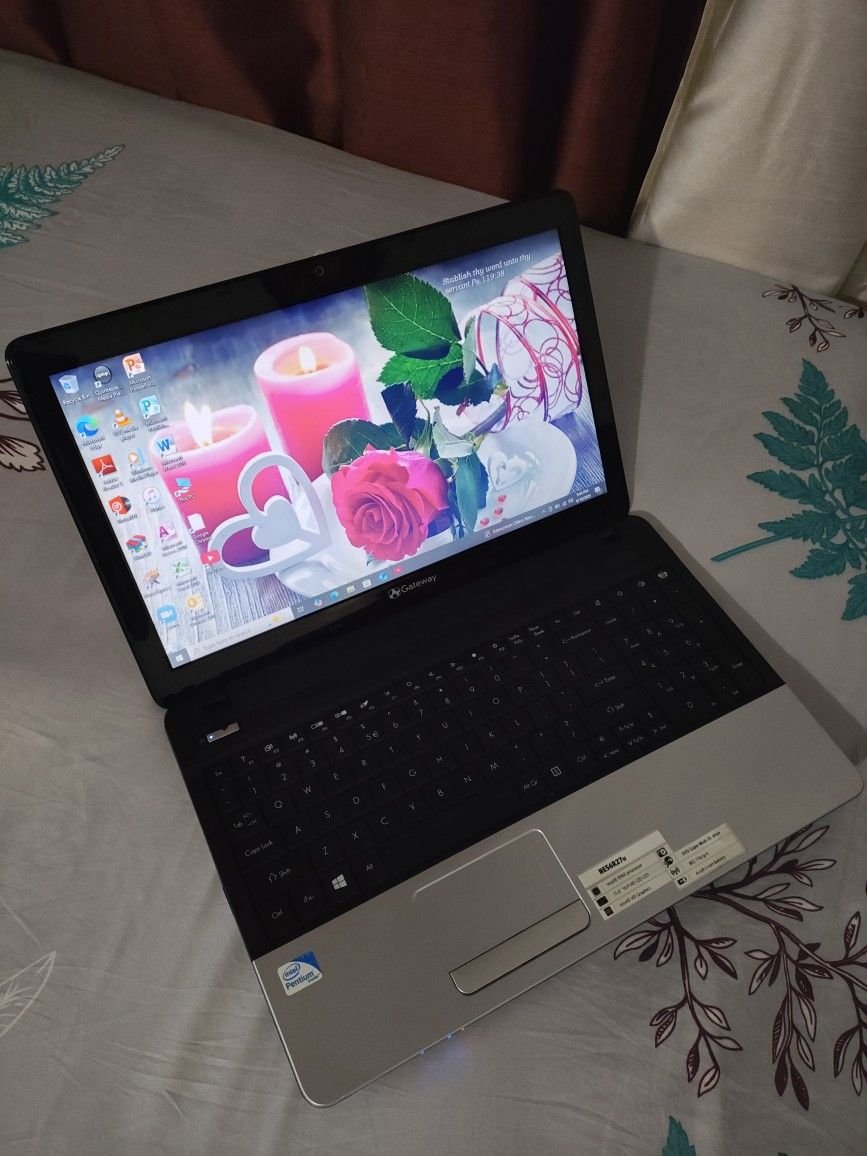 15.6"inch Intel Pentium Gateway Laptop, 250GB HDD, 6GB RAM, Inbuilt Bluetooth, HDMI, DVD RW 📀 And a WebCam. Windows 10 Installed.