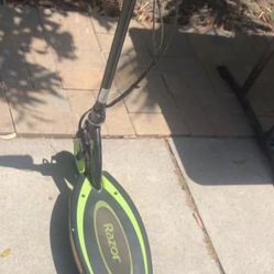 Razor Power Core Electric Scooter E90