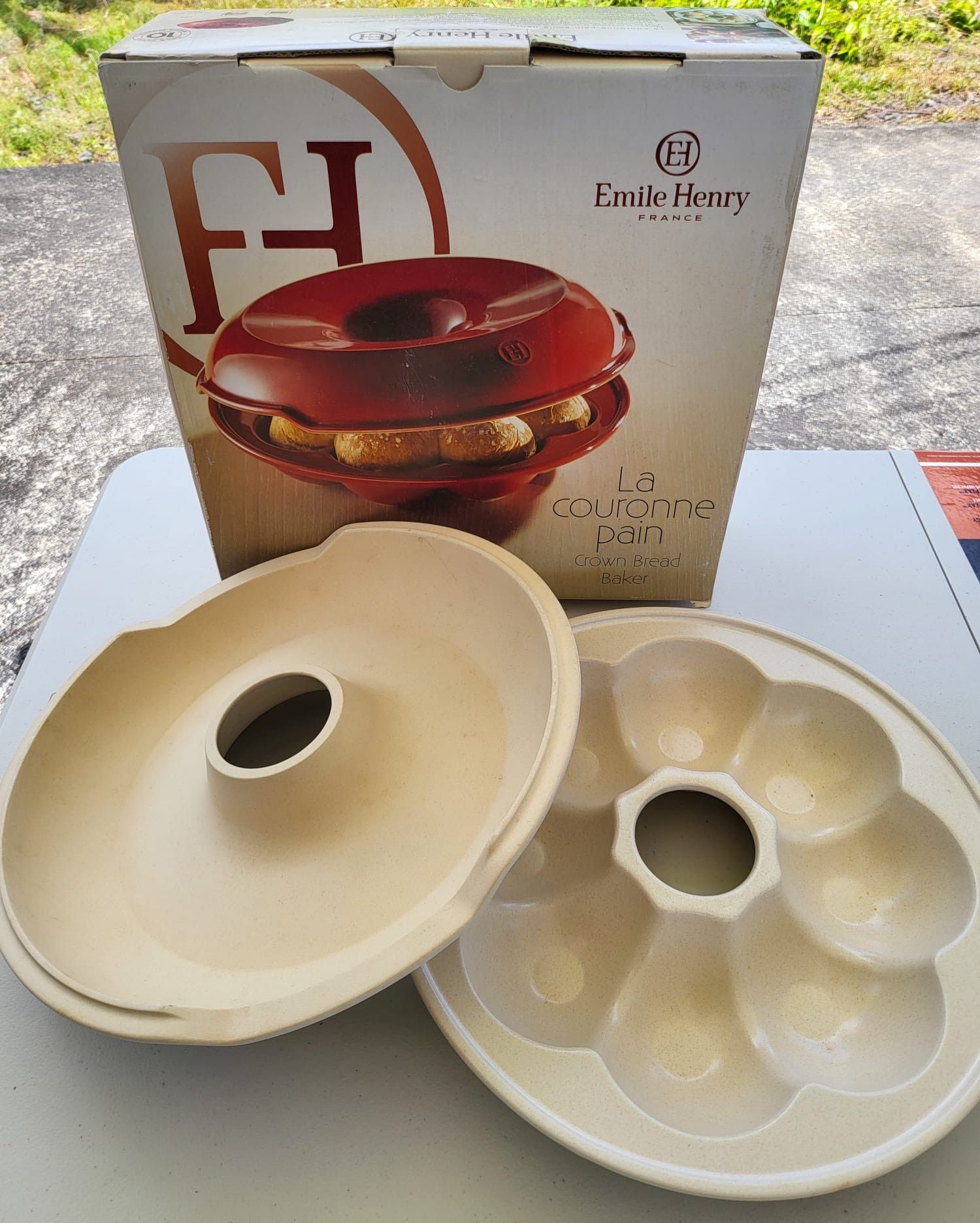 Emily Henry Baking Crown