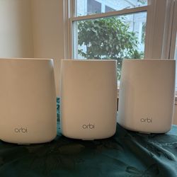 Orbi Mesh Router RBR50 and two satellites system