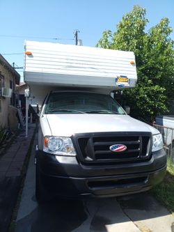 Camper
