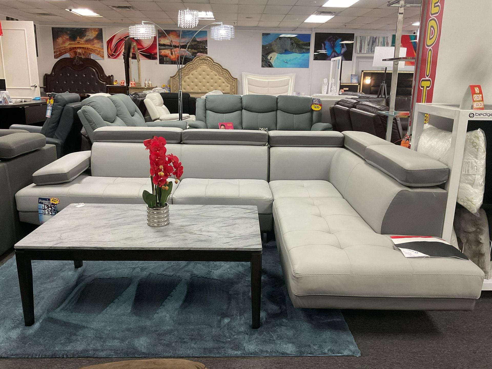Elegant Sectional Couch Available In Multiple Colors For Sale (New) 50% OFF
