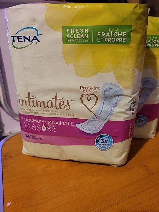 2pk Tena Pads