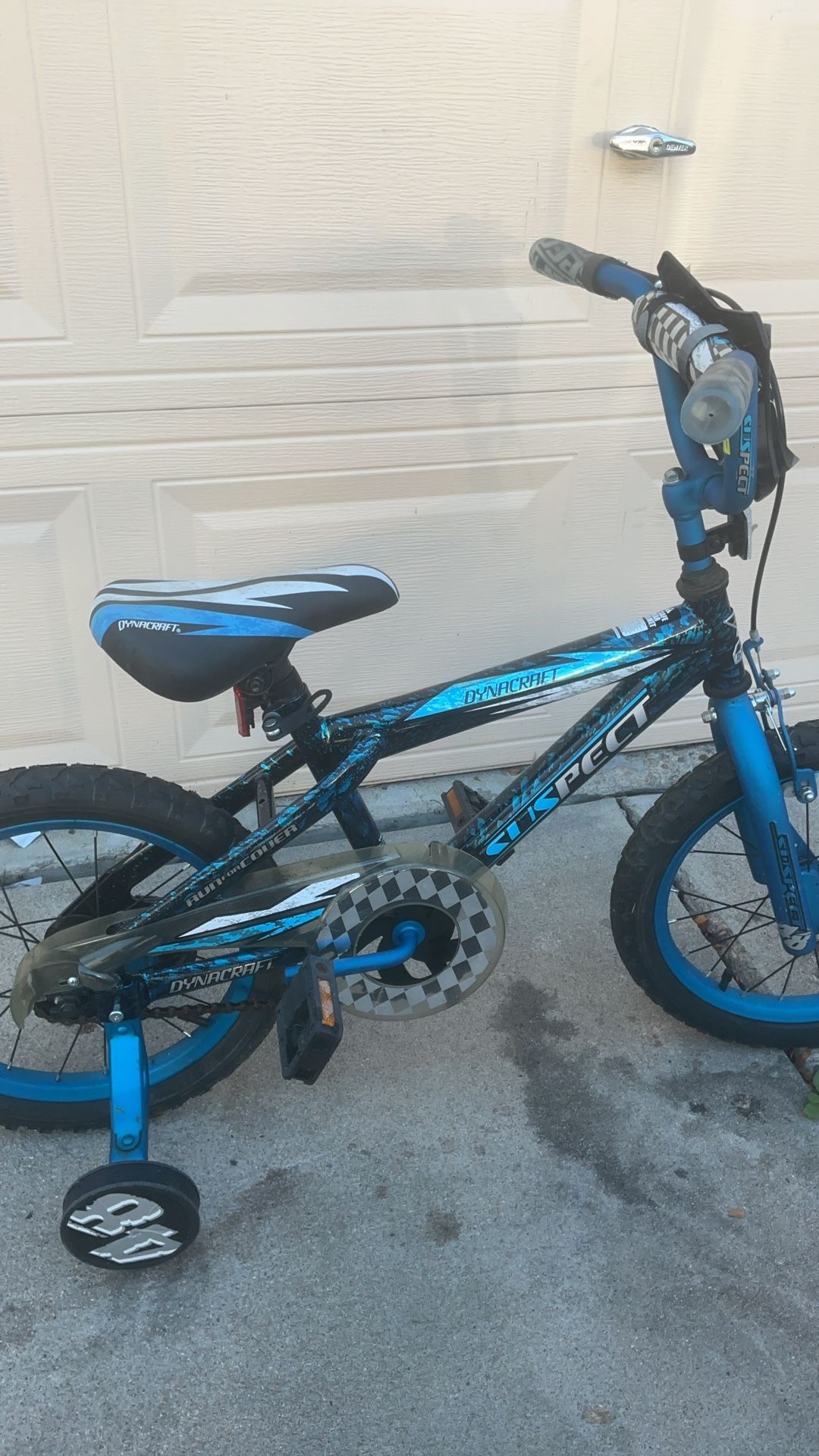 Dynacraft Suspect 16in With Training Wheels