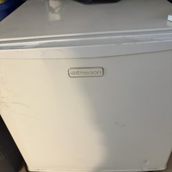 Mini Fridge - Needs Repair 