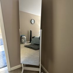 Mirror / Vanity With built In Storage