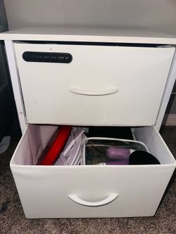 3 bedside tables