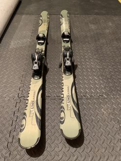 Salomon Skis 145cm With Bindings