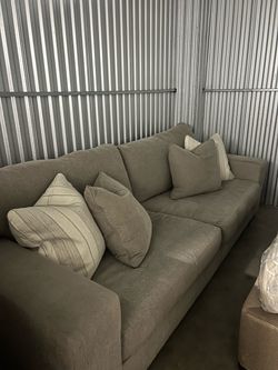 Need gone! Gray Ashley Couch