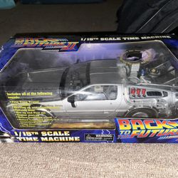 Back to the Future 2 Time Machine 1/15th