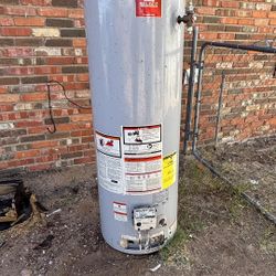 Select State 40 Gallon Water Heater 