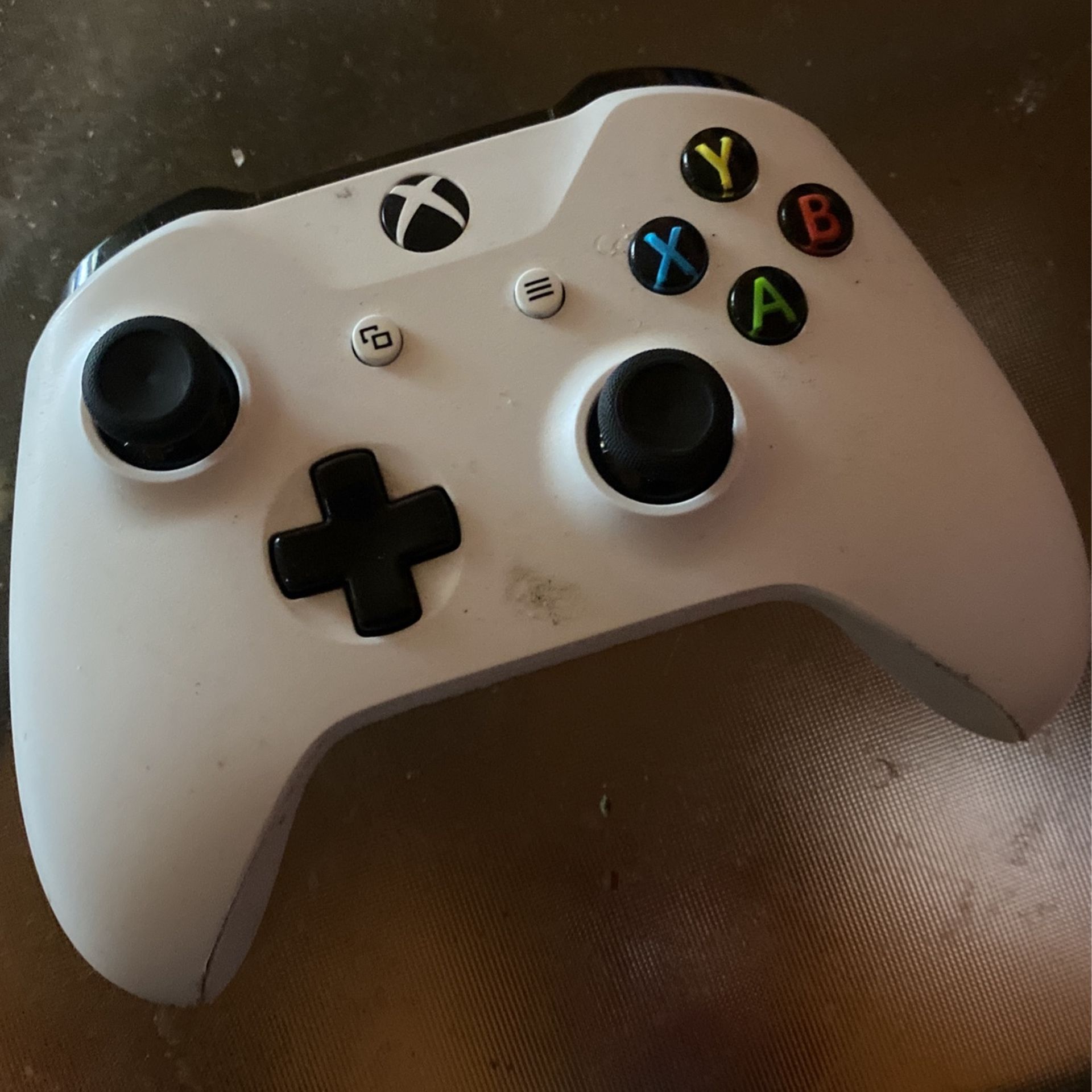 Xbox One Remote 