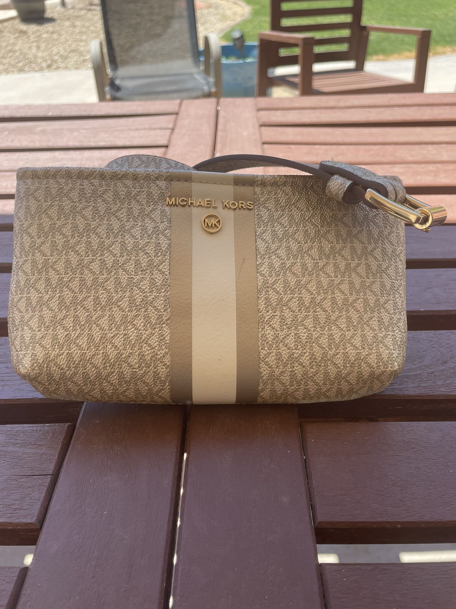 Micheal Kors Adjustable Belt Bag