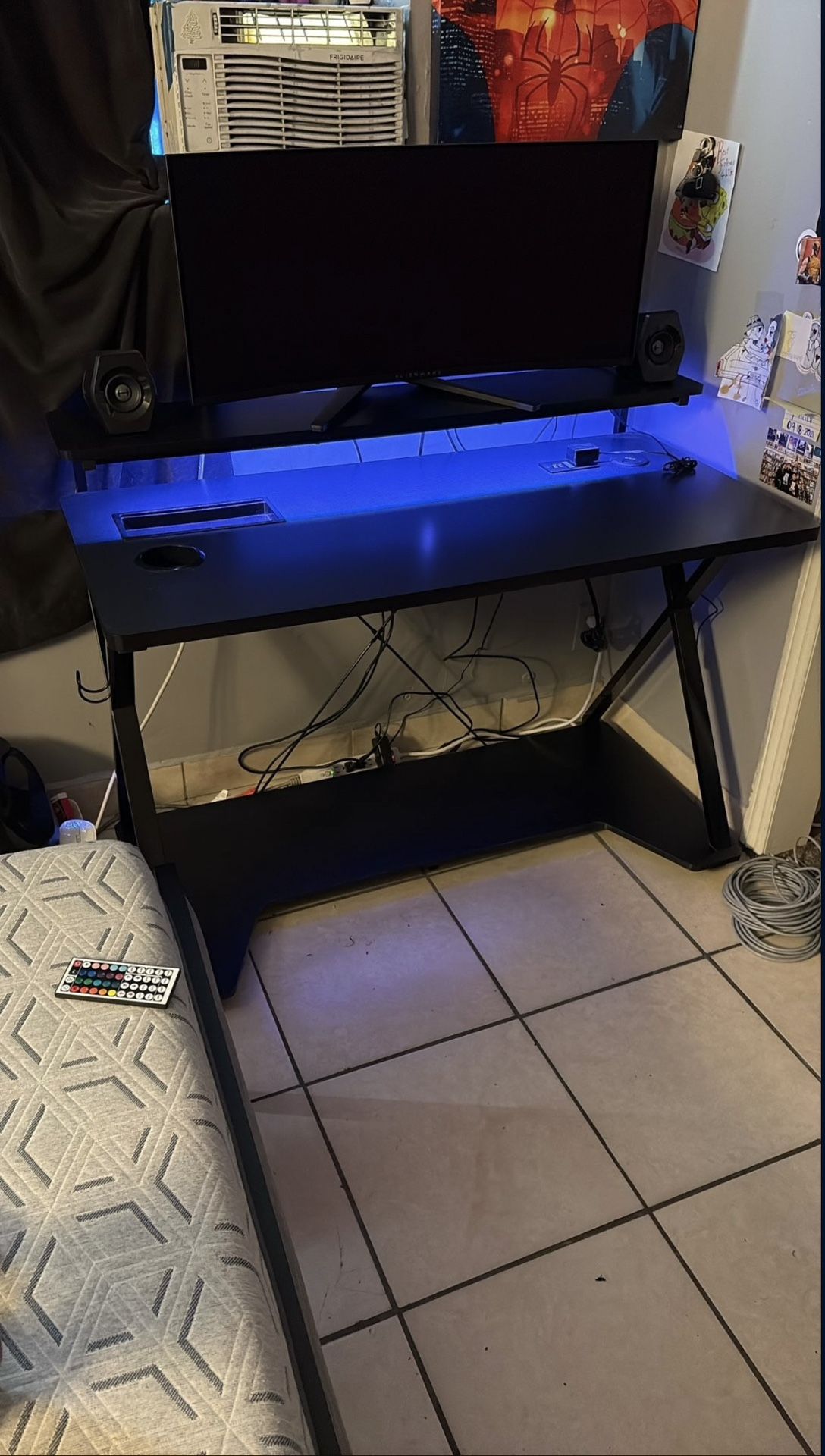 Black Gaming Desk
