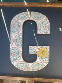 HomeGoods Decorative Wooden Letter G NWT