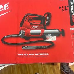 M18 2 Speed Grease Gun Kit 4 Pcs Set