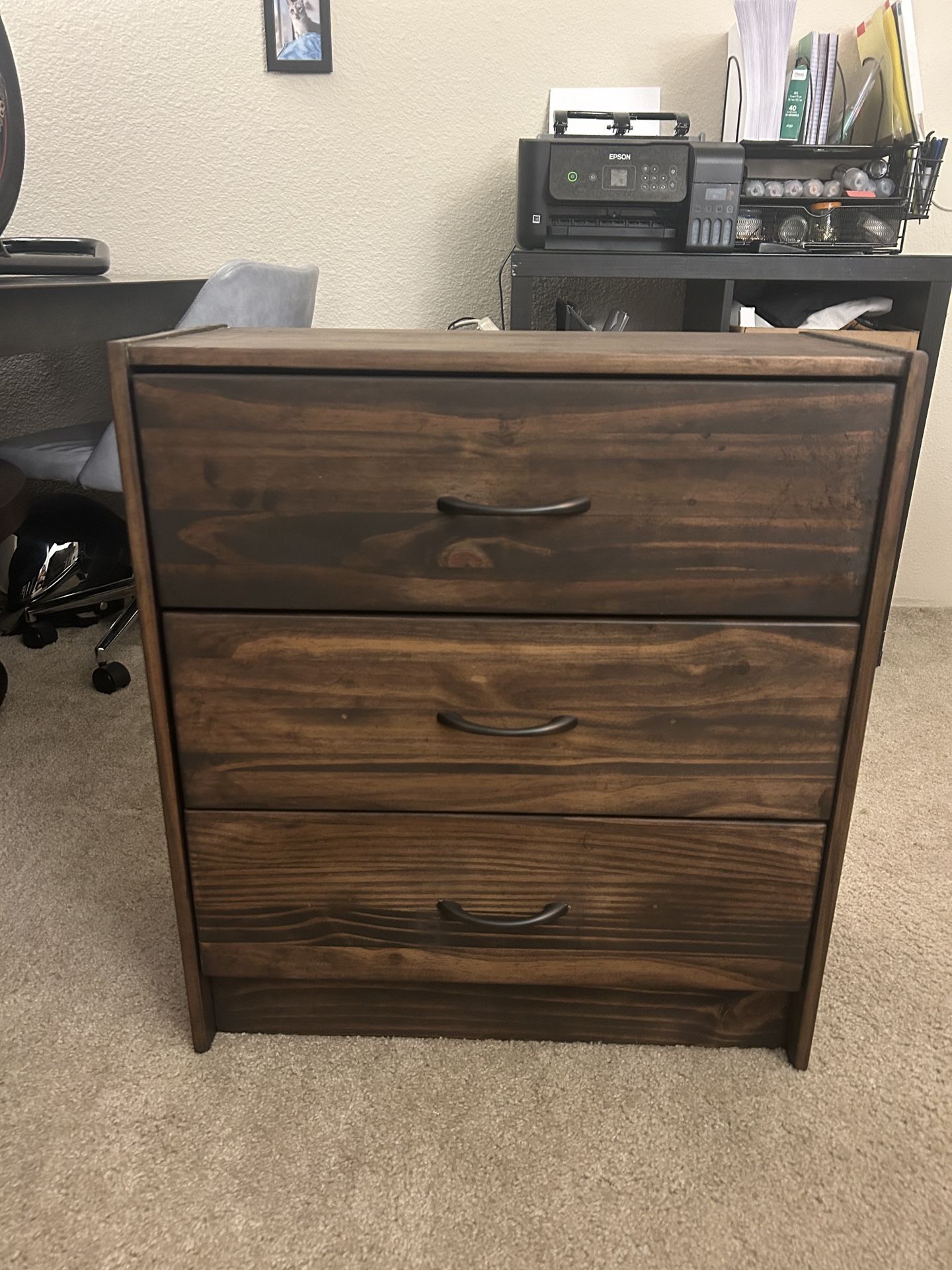 Dresser 