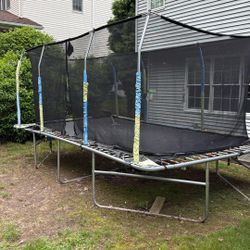 Trampoline (large rectangular)