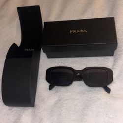 Prada PR 17WS