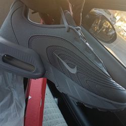 Brand New In Box Nike Airmax 