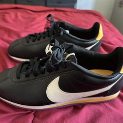 Nike Cortez