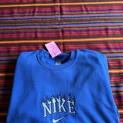 Nike Flame Crew Neck 
