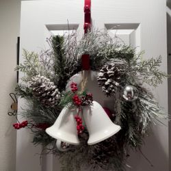 Mini Trees And Wreath 