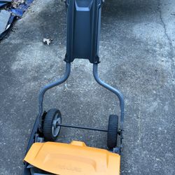 Push Lawn Mower