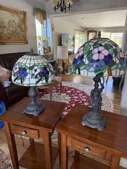 Tiffany Style Lamp