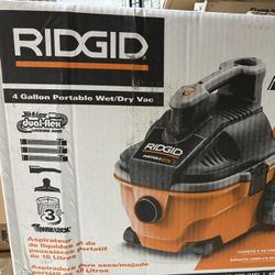 New RIDGID 4 gallon Portable WET/DRY VACUUM